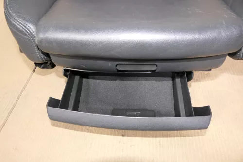 Aud A6 4F C6 Avant Kombi Sitz Beifahrersitz vorne rechts schwarz Leder elektr (120418)