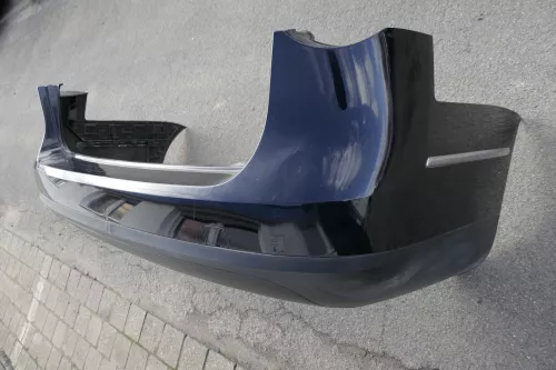 VW Passat 3C Kombi Stoßstange hinten Heckstoßstange Stoßfänger schwarz LC9X cccc (120809)