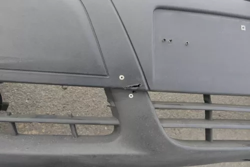 VW Fox 5Z Stoßstange vorne Stoßfänger schwarz - Bilder - Bastler! (120811)