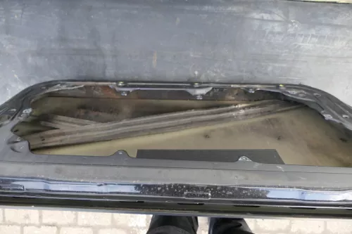 VW Golf 4 Tür vorne links Fahrertür 2/3-Türer schwarz LC9Z metallic vvv (120938)