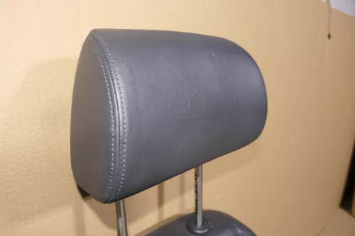 1x VW Golf 5 1K Kopfstütze vorne vorn Leder - anthrazit  rechts oder links