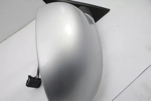 VW Passat 3B 3BG elektrischer Spiegel Außenspiegel rechts mit Glas Silber LA7W (121187)