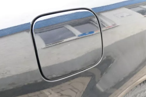 Audi A3 8L Tankdeckel Klappe Tankklappe Tank Schwarz LY9B (121213)