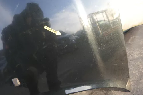 Audi A4 B5 Facelift Motorhaube Haube Klappe vorne Bj. 2000 schwarz LY9B (121265)