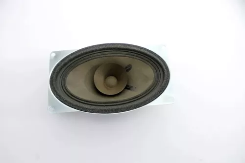 1x VW Caddy 2K Box Lautsprecher 2K0035709 hinten links / rechts Kofferraum (121664)