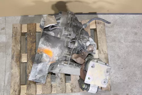 VW Sharan Alhambra DBV 5 Gang Schaltgetriebe 2,8 174PS VR6 170.000km von AAA Mot (121876)