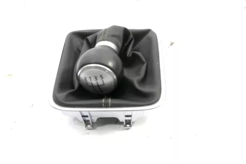 VW Golf Plus 5M Schaltknauf Schaltsack Schaltung Schaltknüppel orig 5-Gang Leder (122050)