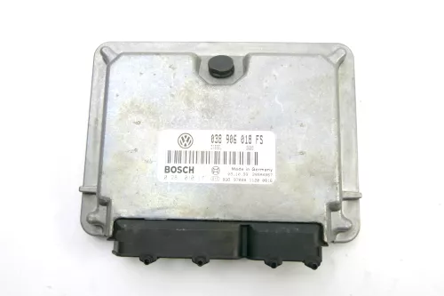 VW Passat 3B Steuergerät Motor 038906018FS AHH 66kw TDI 90PS Motorsteuergerät