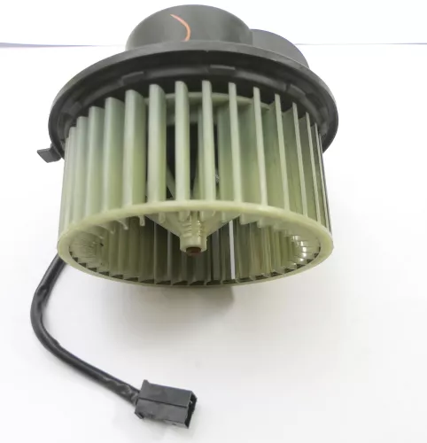 Audi 80 Lüfter Innenraum Gebläselüfter 893819021 Heizung