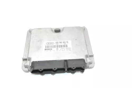 Audi A4 8D B5 Steuergerät Motor 038906018FD AFN 81kw TDI 110PS Motorsteuergerät