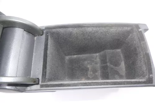 VW Passat 3C Mittelarmlehne Armlehne Fach Deckel Leder schwarz (122457)