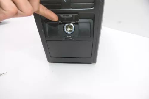 VW Passat 3C Mittelarmlehne Armlehne Fach Deckel Leder schwarz (122457)