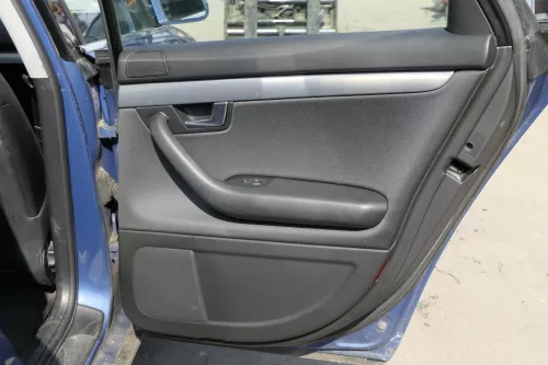 4x Audi A4 8E B6 Türverkleidung Verkleidung Tür vorne hinten links schwarz soul (122690)