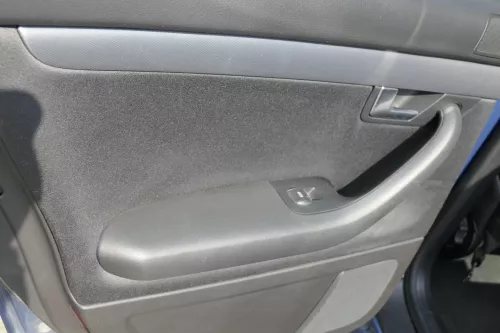 4x Audi A4 8E B6 Türverkleidung Verkleidung Tür vorne hinten links schwarz soul (122690)