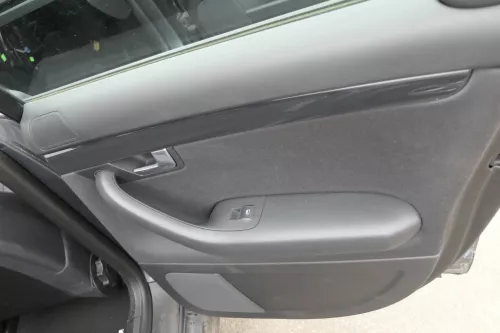 4x Audi A4 8E B6 Türverkleidung Verkleidung Tür vorne +hinten links schwarz soul (122711)