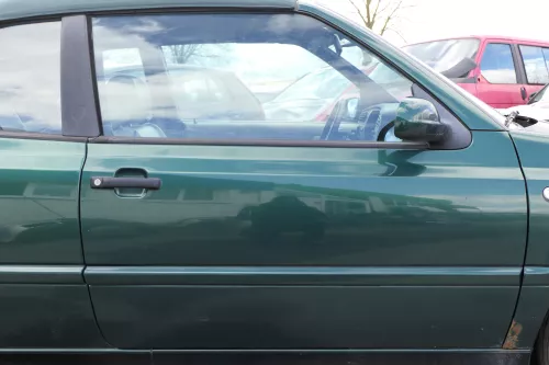 VW Golf 3 4 Cabrio Tür vorne rechts Beifahrertür grün LC6M ohne Anbauteile