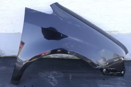VW Touran 1T Kotflügel vorne rechts schwarz LC9Z 1T0821022A ca.2003-2006 met