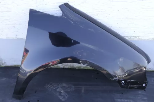 VW Touran 1T Kotflügel vorne rechts schwarz LC9Z 1T0821022A ca.2003-2006 met