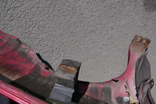 VW Caddy 9K Polo Variant 6Kv Kombi Kotflügel vorne links rot LY3D (123023)