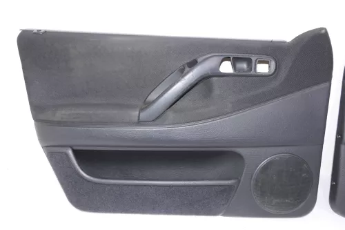 VW Passat 3A Variant Türverkleidung Verkleidung Tür vorne links + rechts schwarz (123082)