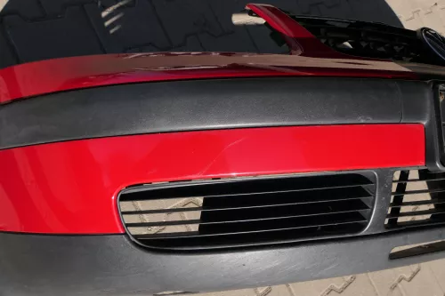 VW Passat 3B Stoßstange vorne Frontstoßstange Stoßfänger vorne rot LY3D (123103)