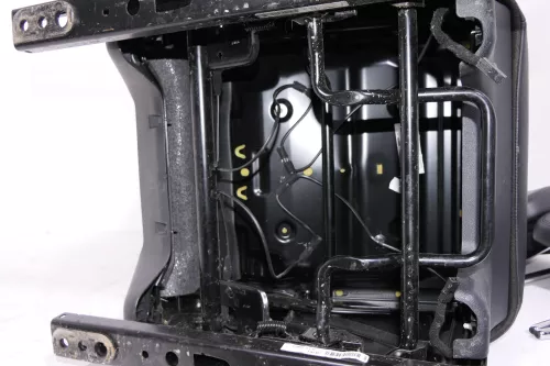 VW Sharan 7N Alahmbra Sitz hinten in der MItte mittig 1.Sitzreihe Kunstleder (123213)