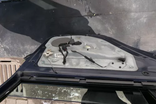 VW Golf 4 Bora Tür hinten links nur Kombi / Variant blau LA5G Perlblau (123238)