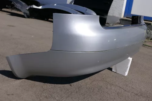 Audi A4 8E B6 Kombi Avant Stoßstange hinten mit Spoiler siulber LY7W (123290)