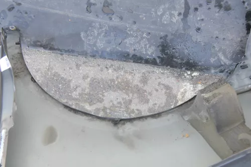 VW Touran 1T Kotflügel vorne rechts schwarz LC9X 1T0821022B ca.2007-2010 (123336)