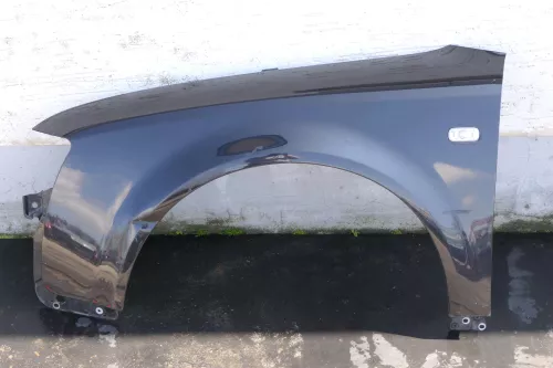 Audi A4 8E B6 Kotflügel vorne links schwarz LZ9W ebonyschwarz
