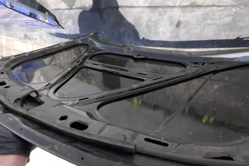 VW Golf 4 Motorhaube Haube Klappe vorne schwarz L041 uni (123359)