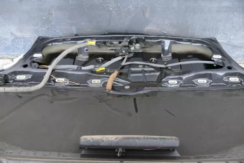 VW Polo 6N Heckklappe Klappe hinten Kofferraumklappe mit Scheibe schwarz LC9Z m (123378)