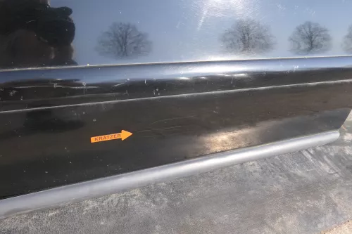 Audi A4 B5 Tür vorne rechts schwarz LY9B (Leiste+Griff beachten) Facelift (123471)