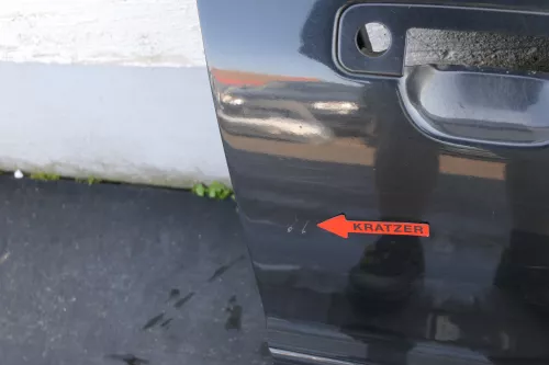 Audi A4 B5 Tür vorne rechts schwarz LZ9W Kombi+Limo (Leiste+Griff beachten (123582)