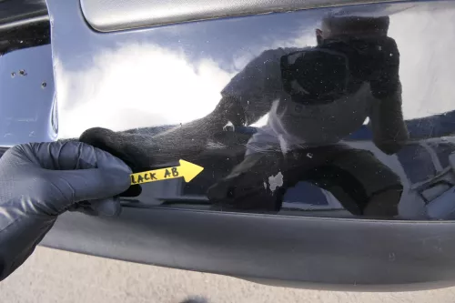 VW Golf 4 Limousine Stoßstange hinten Heckstoßstange Stoßfänger schwarz L041 yy (123606)