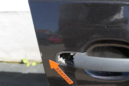 VW Golf 4 Bora Tür vorne rechts Beifahrertür 4/5-Türer & Kombi schawrz LC9Z meta (123644)