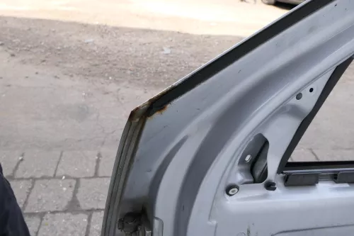 VW Golf 4 Tür vorne rechts Beifahrertür 2/3-Türer silber grau LA7W reflexsilber (123697)