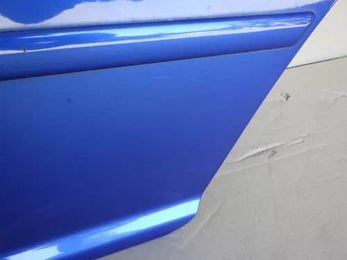 VW Golf 4 Bora Tür hinten links nur Kombi / Variant blau LA5W (123726)