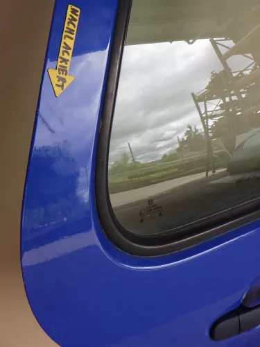 VW Golf 4 Limousine Tür komplett Scheibe hinten rechts blau LW5Z jazz(KEINkombi) (123735)