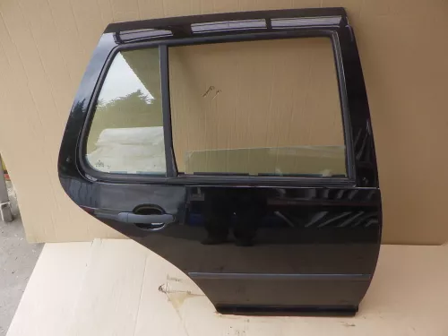 VW Golf 4 Limousine Tür hinten rechts schwarz L041 uni (KEINkombi)
