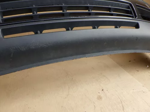 VW Golf 4 Stoßstange vorne Stoßfänger vorn vorne schwarz L041 uni (123783)