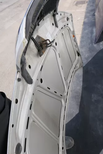 Skoda Fabia 6Y Motorhaube KLappe vorne silber grau LF7T mit Grill-Ecke geknickt (123804)