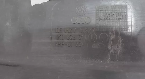 VW Golf A3 Unterbodenverkleidung Verkleidung links unten Abdeckung 1K0825211E (123884)