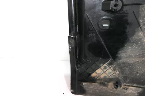 Golf A3 Unterbodenverkleidung Verkleidung rechts unten Abdeckung 1K0825212L Bi (123891)