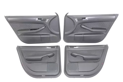 Audi A6 4B Türverkleidung Verkleidung Tür vorne +hinten links und rechts