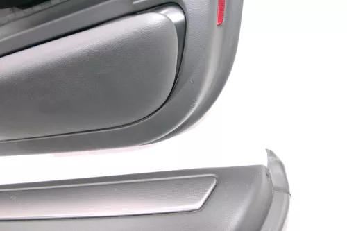 Audi A6 4B Türverkleidung Verkleidung Tür vorne +hinten links und rechts (123992)