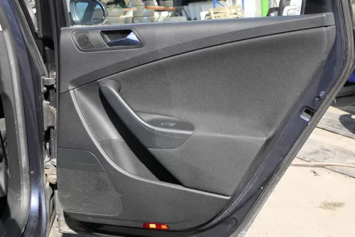 VW Passat 3C Kombi 4x Türverkleidung Verkleidung Tür vorne + hinten lin schwarz (125017)