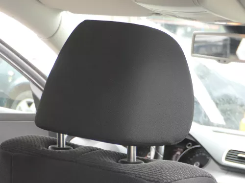 VW Passat 3C Kopfstütze Sitz Sitze vorne rechts oder links schwarz schwarz TCQ N