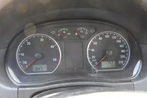 VW Polo 9N Tacho Tachometer Kombiinstrument 317.000km 6Q0920822C 1,4TDI AMF BAY