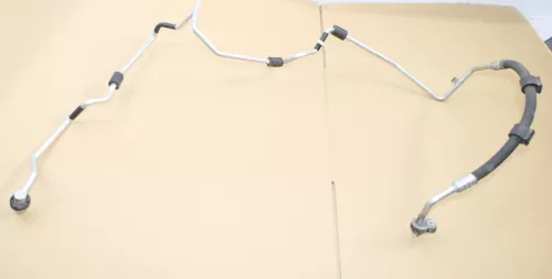 Audi A4 B8 8K  Klimaleitung Kältemittelschlauch 8K0260710H Q Klimaanlage 2.0 TDI (125488)